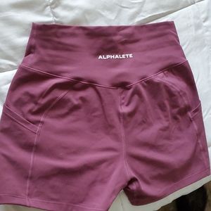 Alphalete Surface Pocket Shorts